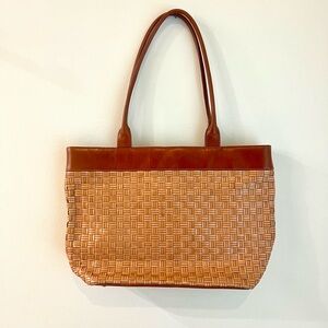 Laura Ashley Purse Tote Two Toned Leather Basket Weave Design Shoulder Bag Woven